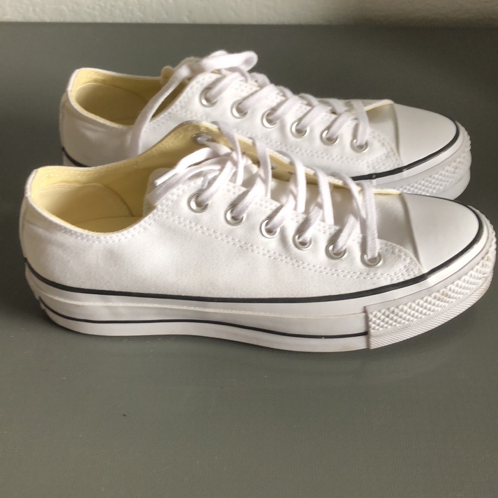 Converse - Chuck Taylor All Star Lift Platform Canvas